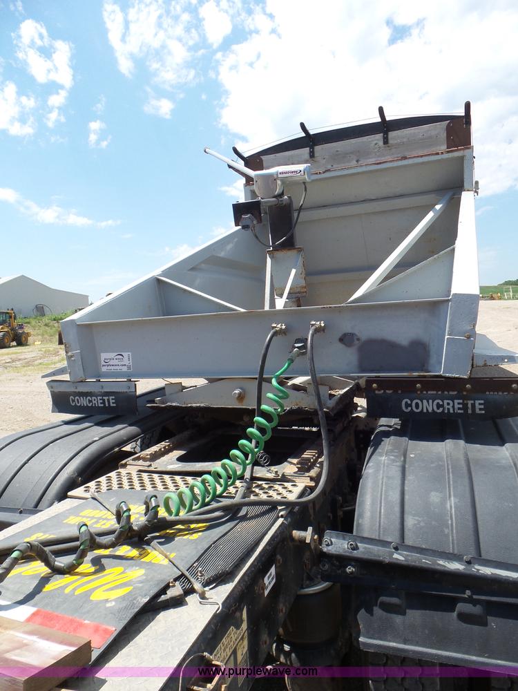 image for item L6853 1995 Trail Blazer bottom dump trailer