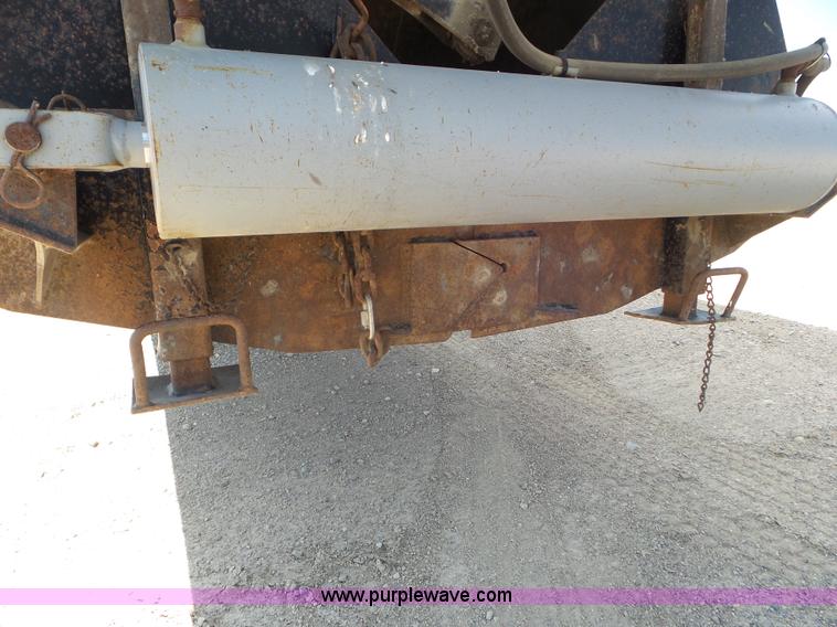 image for item L6853 1995 Trail Blazer bottom dump trailer