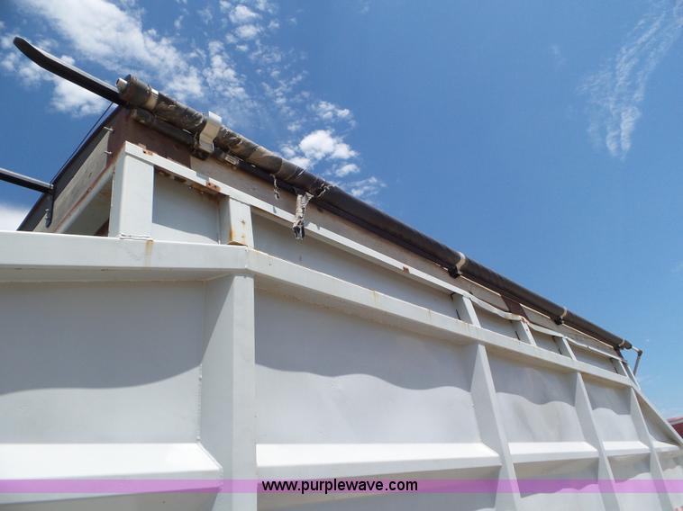 image for item L6853 1995 Trail Blazer bottom dump trailer