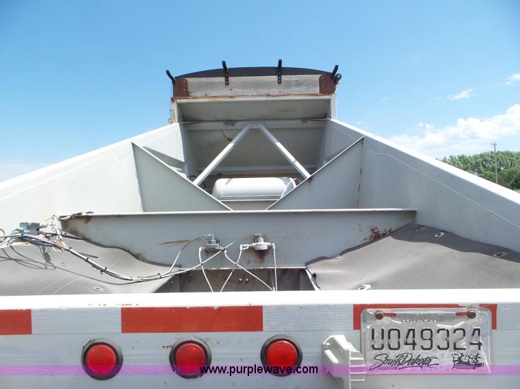 image for item L6853 1995 Trail Blazer bottom dump trailer