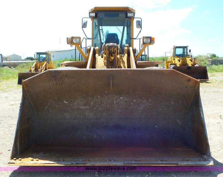 image for item L6854 1993 Komatsu WA450-2 wheel loader