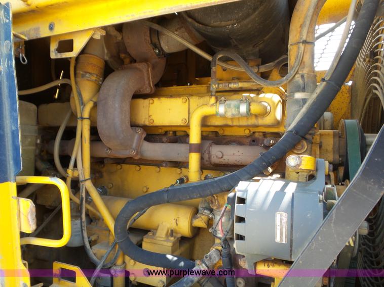 image for item L6854 1993 Komatsu WA450-2 wheel loader