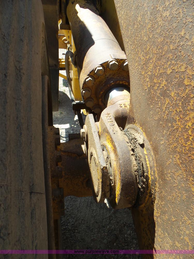 image for item L6854 1993 Komatsu WA450-2 wheel loader