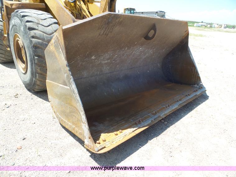 image for item L6854 1993 Komatsu WA450-2 wheel loader