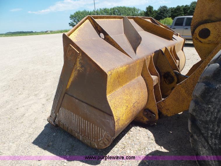 image for item L6854 1993 Komatsu WA450-2 wheel loader