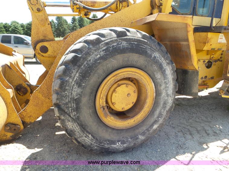 image for item L6854 1993 Komatsu WA450-2 wheel loader