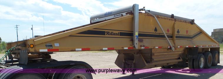 image for item L6855 1994 Midland bottom dump trailer