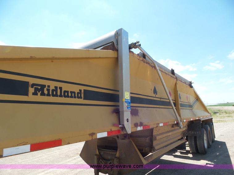 image for item L6855 1994 Midland bottom dump trailer