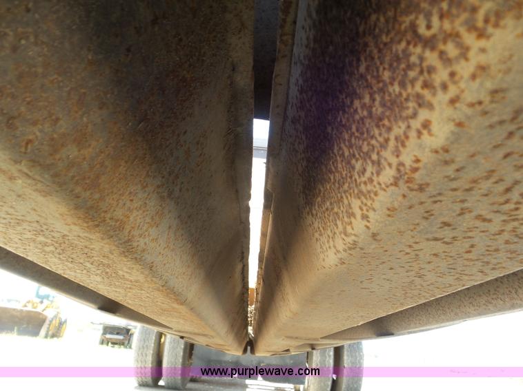 image for item L6855 1994 Midland bottom dump trailer