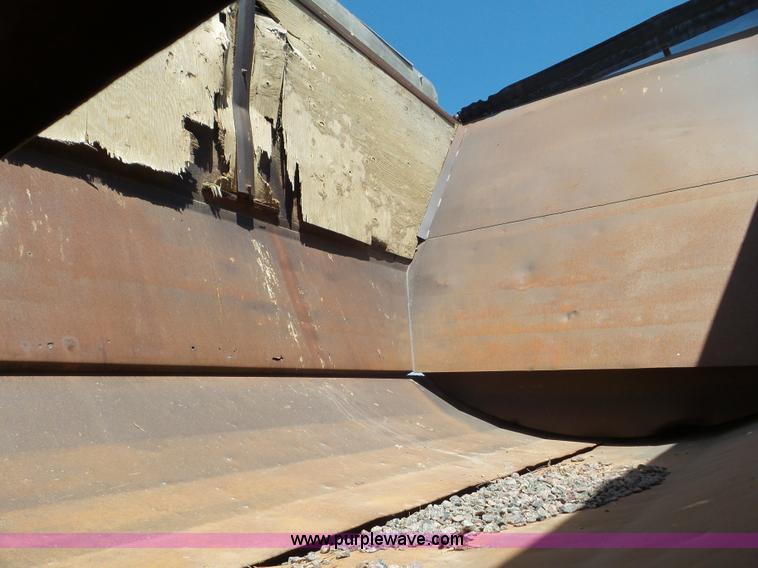 image for item L6855 1994 Midland bottom dump trailer