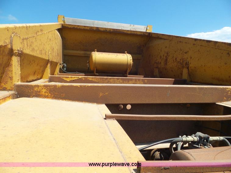 image for item L6855 1994 Midland bottom dump trailer