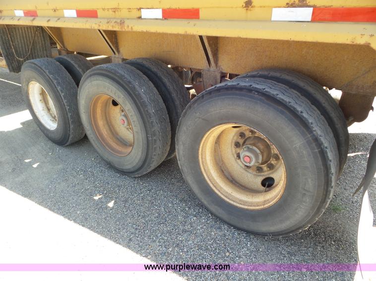 image for item L6855 1994 Midland bottom dump trailer