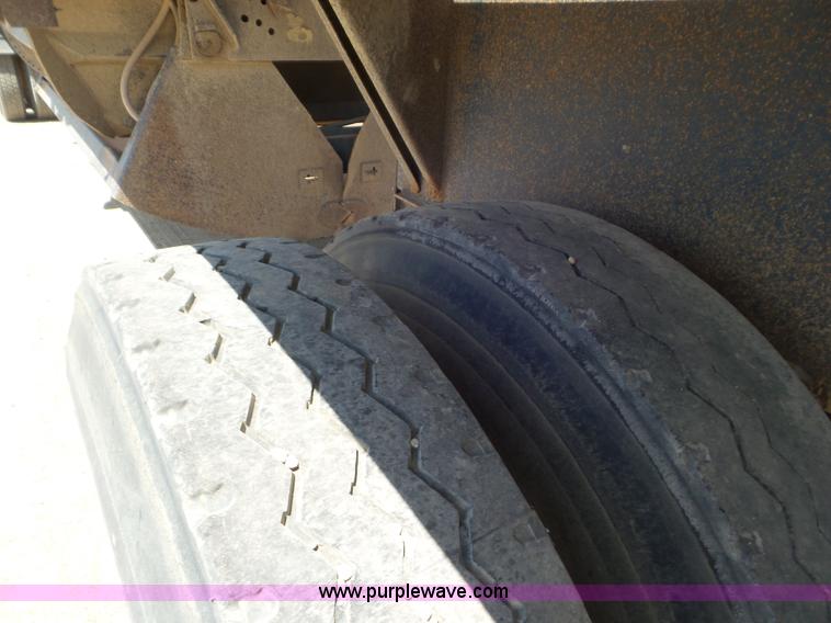 image for item L6856 1987 Midland bottom dump trailer