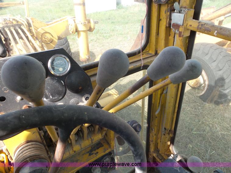 image for item L6858 Champion 740 motor grader