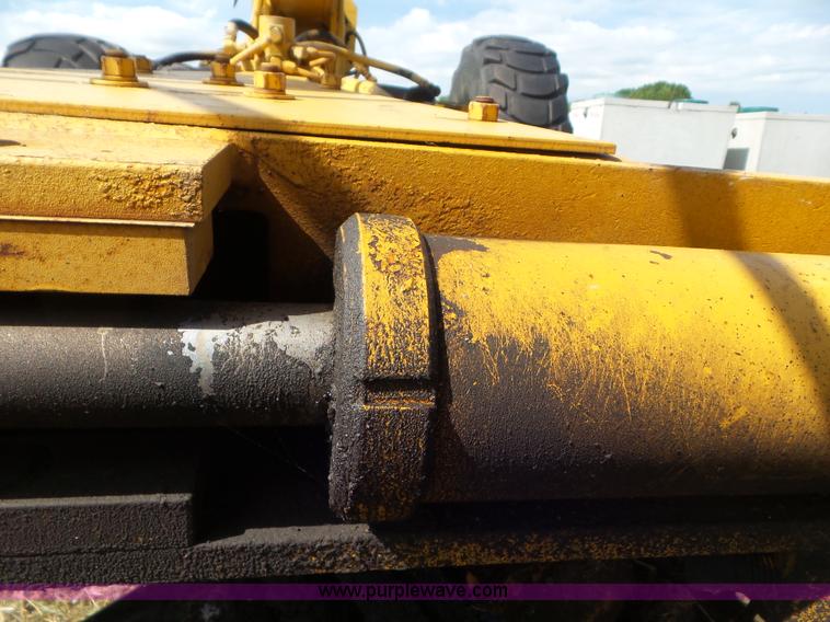 image for item L6858 Champion 740 motor grader