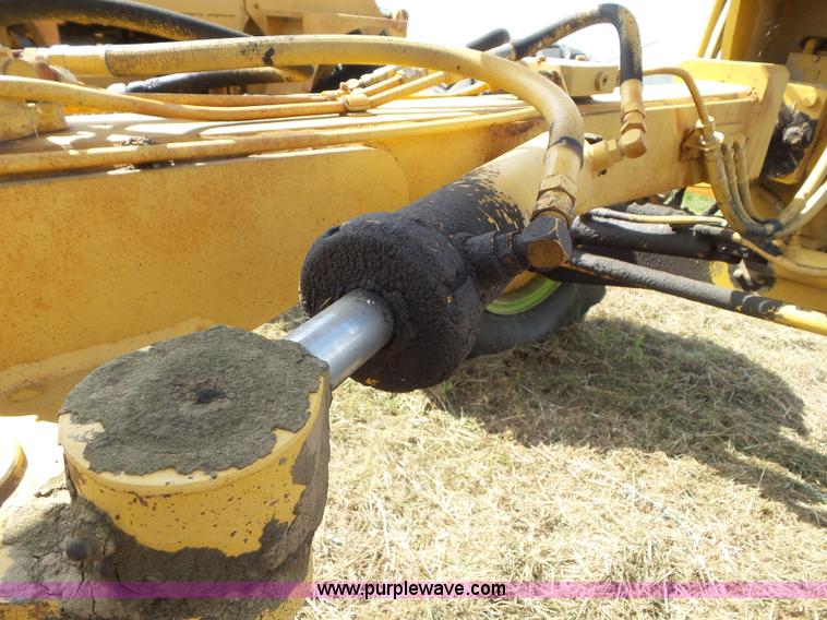 image for item L6858 Champion 740 motor grader