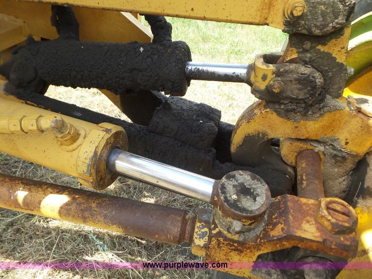 image for item L6858 Champion 740 motor grader