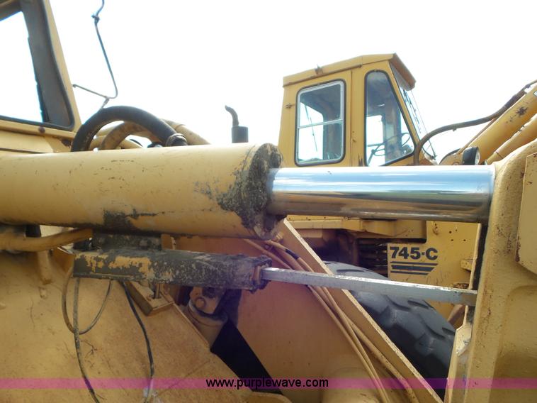 image for item L6859 Dresser 530 wheel loader