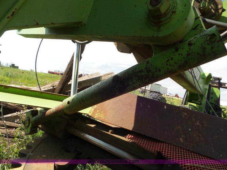 image for item L6861 Champion 740 motor grader