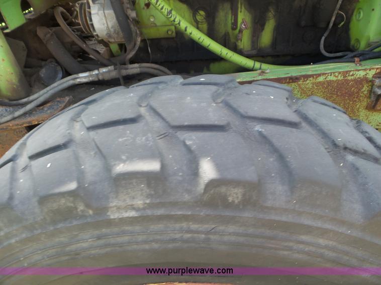 image for item L6861 Champion 740 motor grader