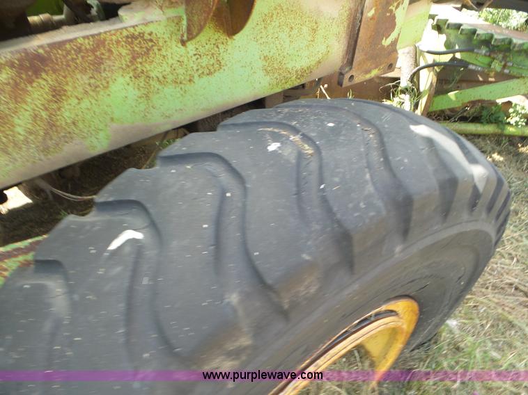 image for item L6861 Champion 740 motor grader