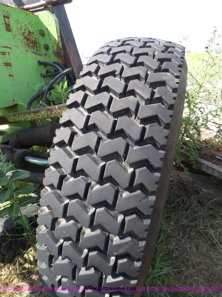 image for item L6861 Champion 740 motor grader