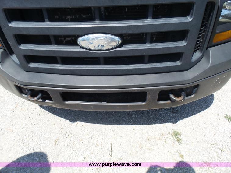 image for item L7111 2007 Ford F350 Super Duty