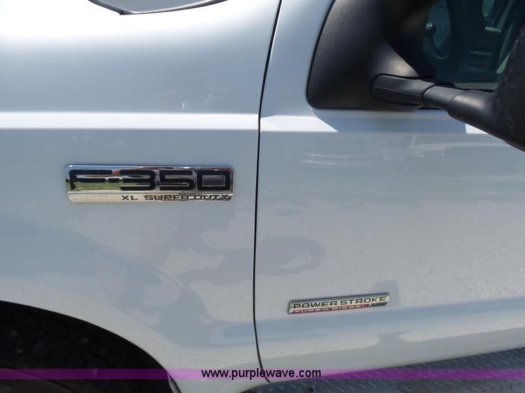 image for item L7111 2007 Ford F350 Super Duty