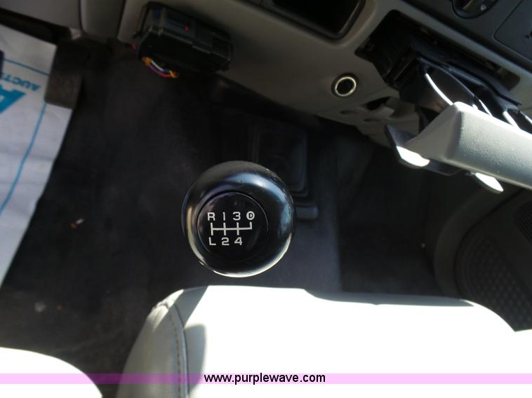 image for item L7111 2007 Ford F350 Super Duty