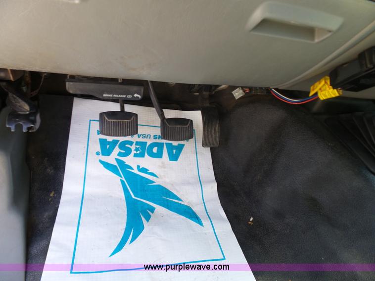 image for item L7111 2007 Ford F350 Super Duty