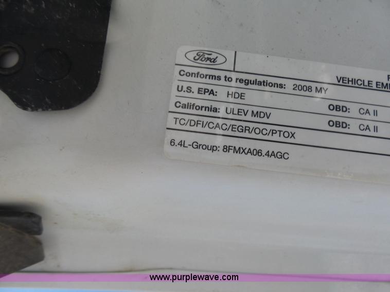 image for item L7112 2008 Ford F350 Super Duty Crew Cab flatbed pickup truck