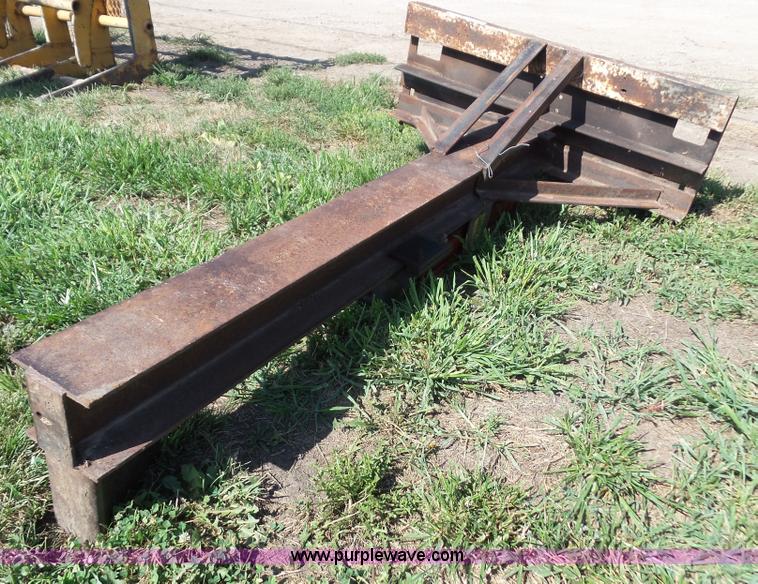 image for item BG9299 Uni Loader log splitter