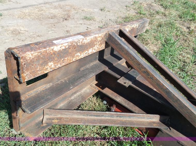 image for item BG9299 Uni Loader log splitter