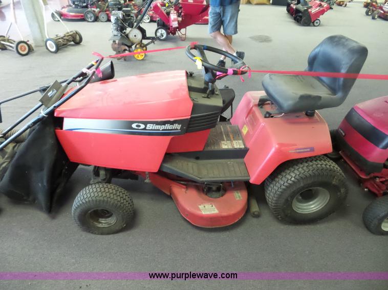 image for item BG9737 Leaf vacuum and riding mower