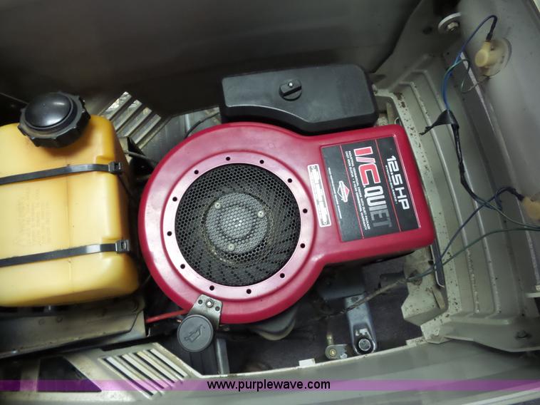 image for item BG9740 White LT-125 riding lawn mower