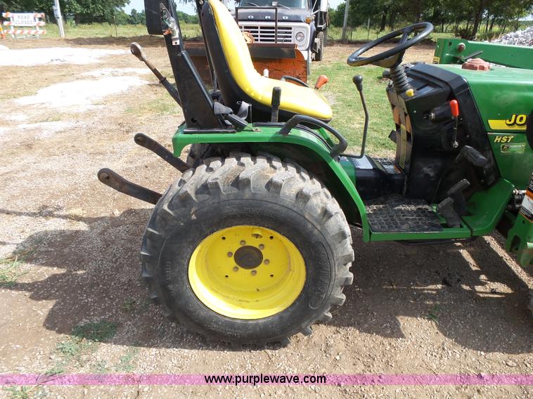 image for item BM9685 John Deere 4100 HST MFWD tractor