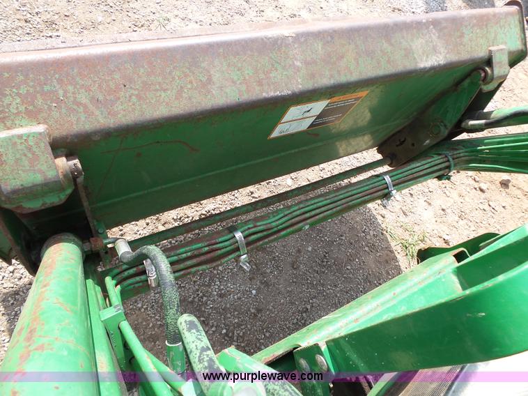 image for item BM9685 John Deere 4100 HST MFWD tractor