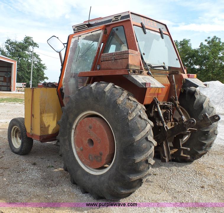 image for item BM9686 Fiat 80-90 Tiger Special tractor