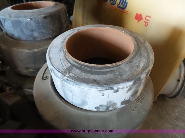 image for item BR9107 (73) solid forklift tires