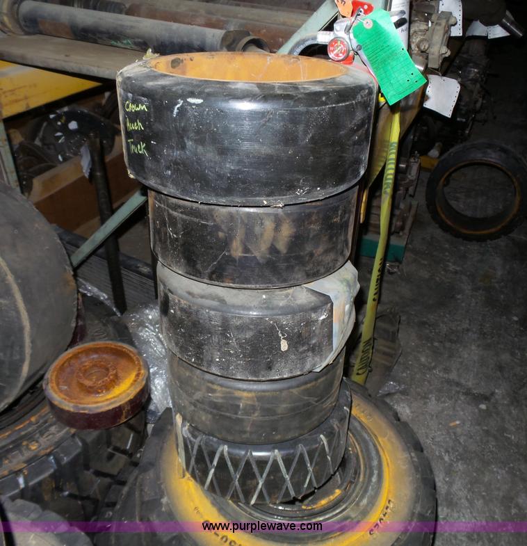 image for item BR9107 (73) solid forklift tires