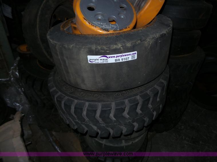 image for item BR9107 (73) solid forklift tires