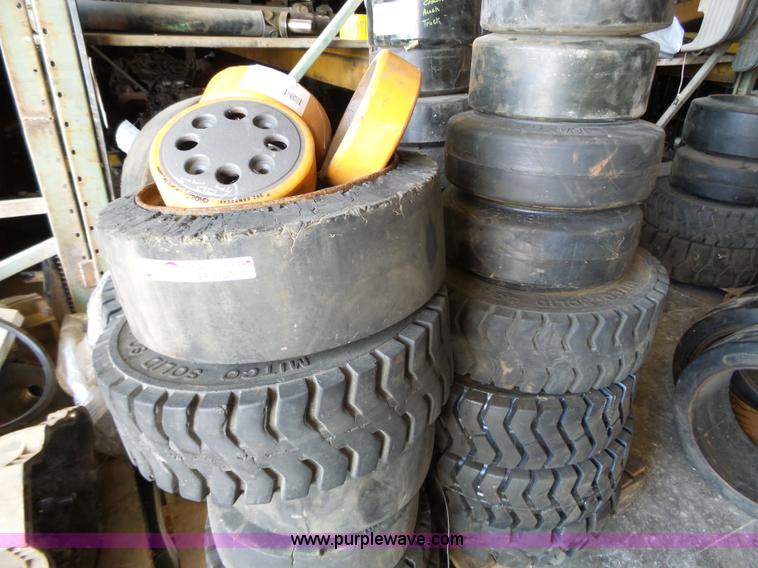 image for item BR9107 (73) solid forklift tires