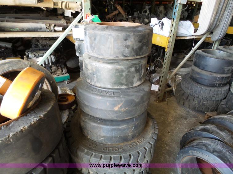 image for item BR9107 (73) solid forklift tires