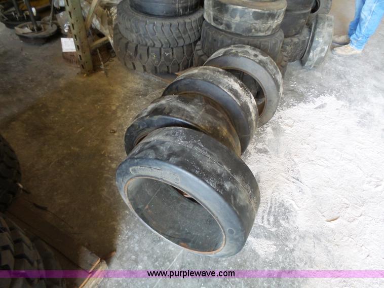 image for item BR9107 (73) solid forklift tires