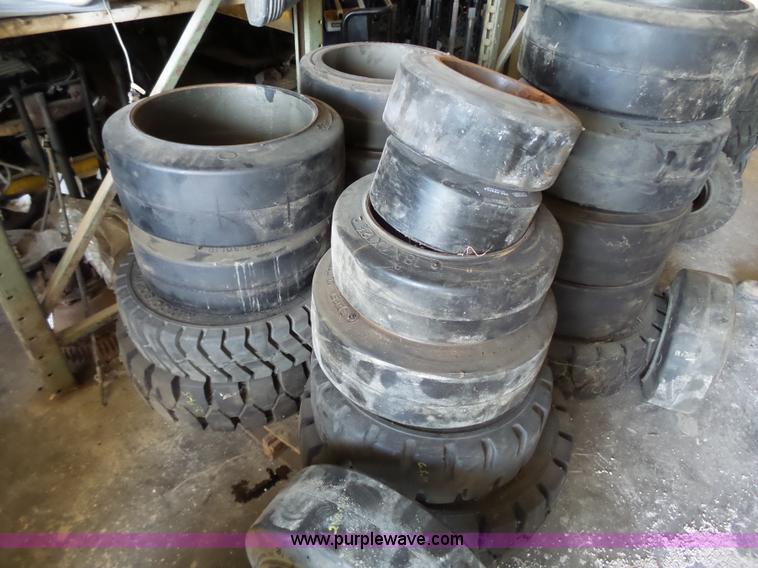 image for item BR9107 (73) solid forklift tires