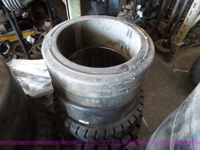 image for item BR9107 (73) solid forklift tires