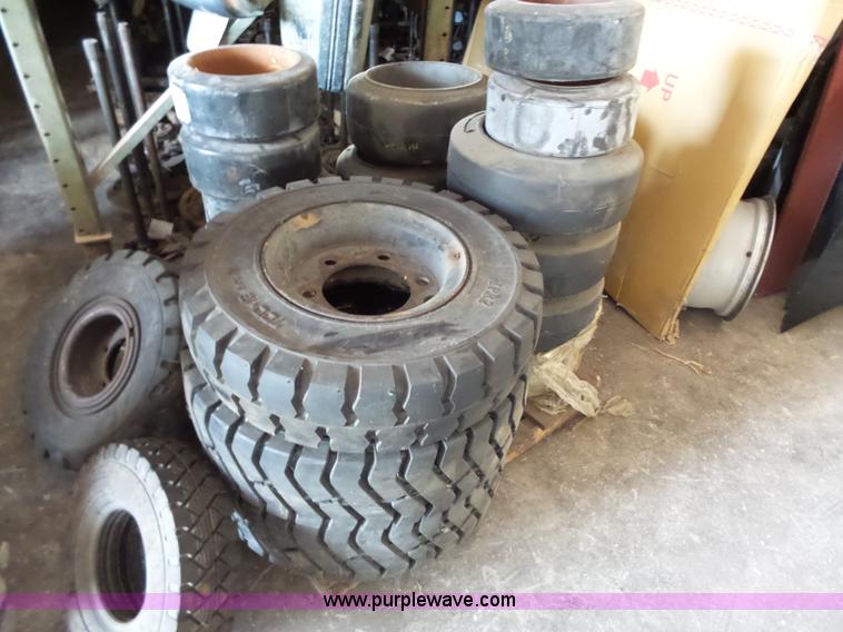 image for item BR9107 (73) solid forklift tires