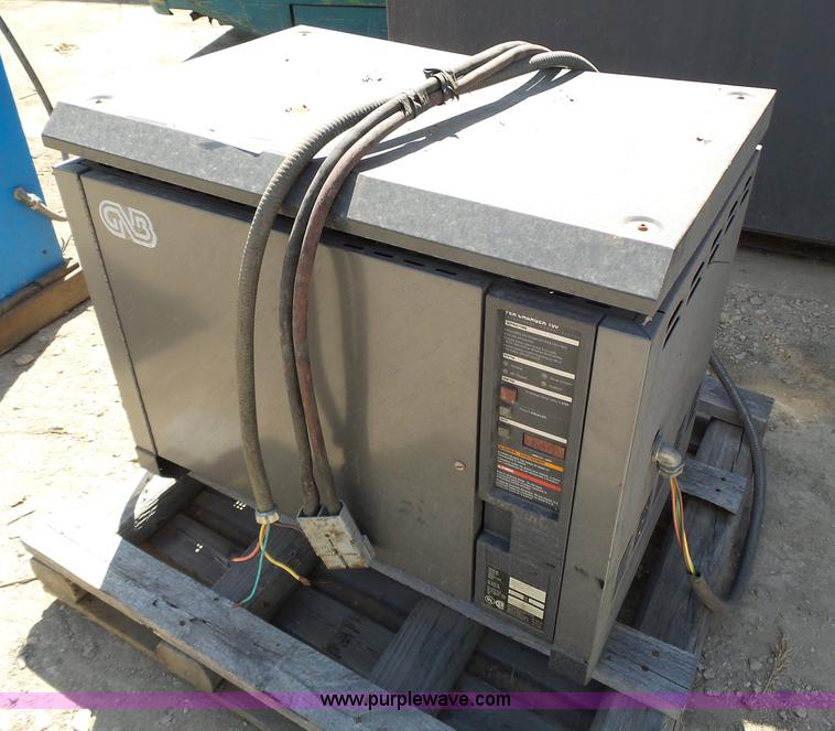 image for item BR9111 GNB LA battery charger