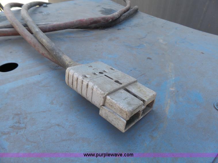 image for item BR9112 Exide 3000 battery charger