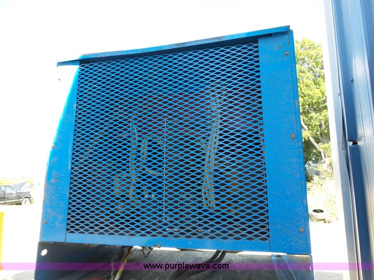 image for item BR9114 Exide 3000 battery charger